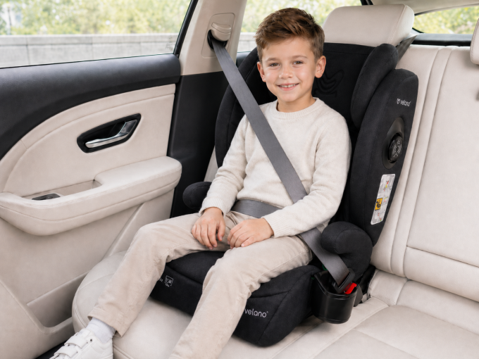 Автокрісло VELANO Forza 2 в 1 i-Size 100–150 см, ISOFIX, black
