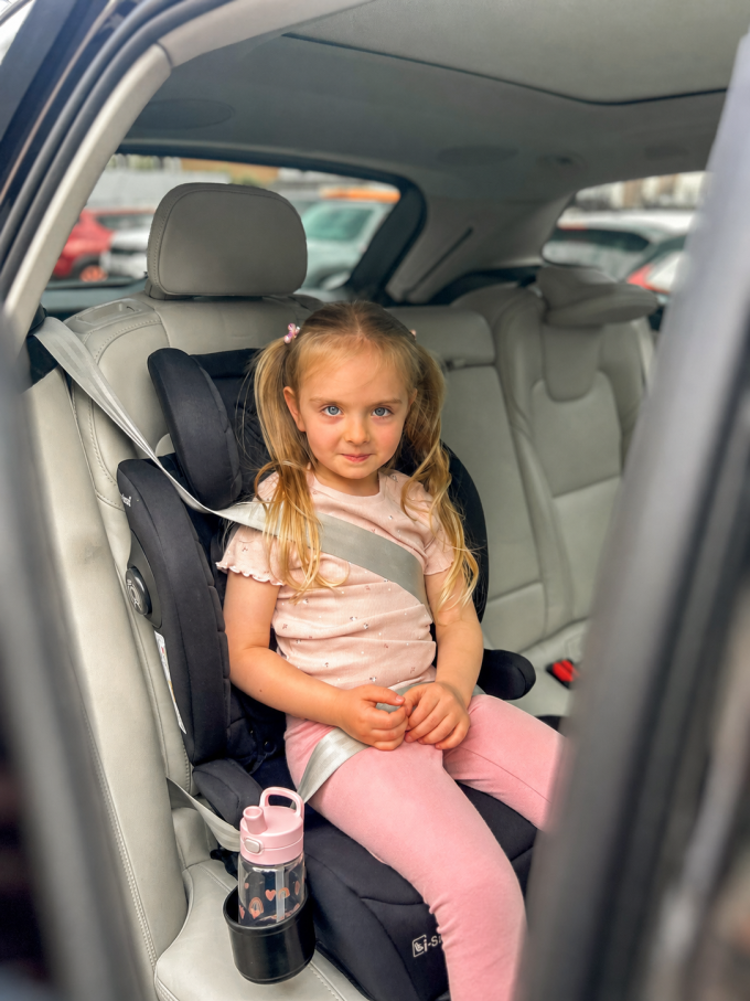 Автокрісло VELANO Forza 2 в 1 i-Size 100–150 см, ISOFIX, black
